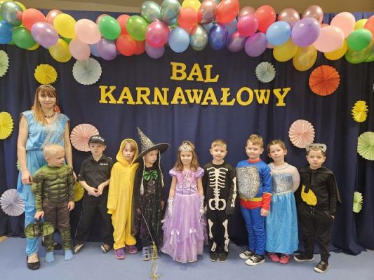 Grafika #1: 25.01.2024 Bal karnawałowy cz.I