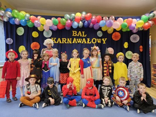 Grafika #3: 25.01.2024 Bal karnawałowy cz.I