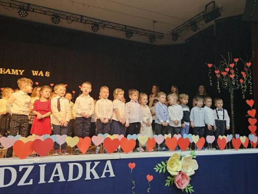 Grafika #8: 24.01.2024 Dzień Babci i Dziadka cz.II