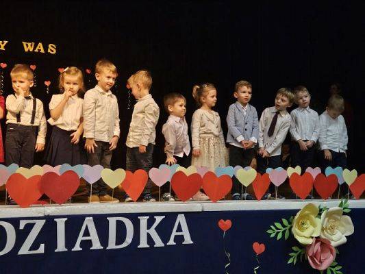 Grafika #19: 24.01.2024 Dzień Babci i Dziadka cz.I