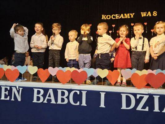 Grafika #21: 24.01.2024 Dzień Babci i Dziadka cz.I