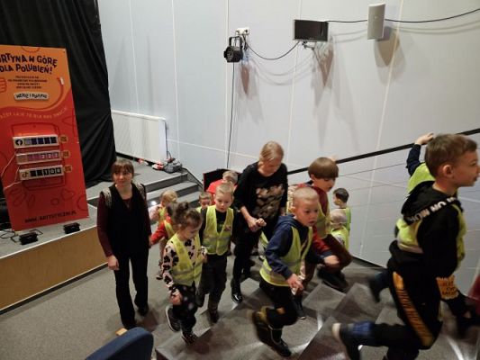 Grafika #8: 19.01.2024 Wyjazd do teatru do Słupska