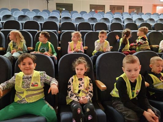 Grafika #17: 19.01.2024 Wyjazd do teatru do Słupska