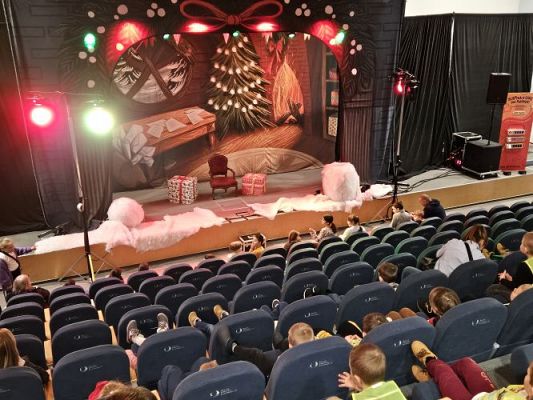 Grafika #24: 19.01.2024 Wyjazd do teatru do Słupska