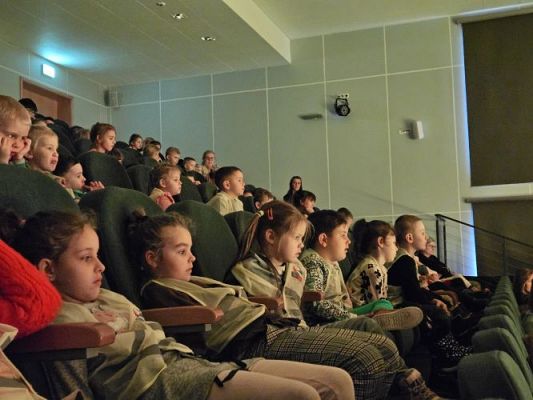 Grafika #41: 19.01.2024 Wyjazd do teatru do Słupska