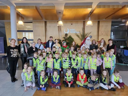 Grafika #92: 19.01.2024 Wyjazd do teatru do Słupska