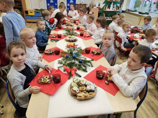 Grafika #38: 21.12.2023 Wigilia w przedszkolu
