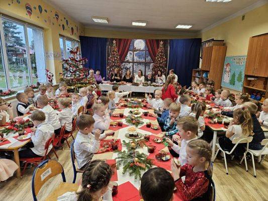 Grafika #51: 21.12.2023 Wigilia w przedszkolu