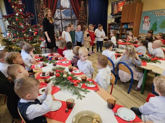Grafika #54: 21.12.2023 Wigilia w przedszkolu