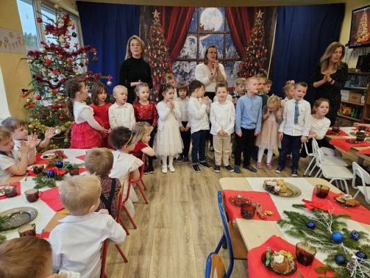 Grafika #56: 21.12.2023 Wigilia w przedszkolu