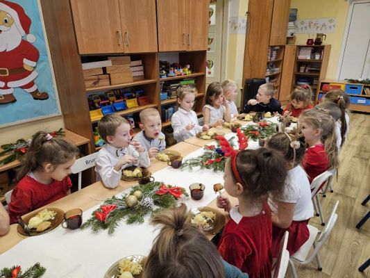 Grafika #67: 21.12.2023 Wigilia w przedszkolu