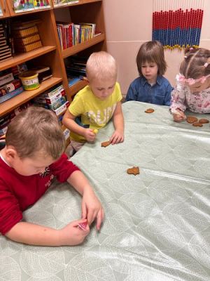 Grafika #10: 18.12.2023 Pieczemy pierniczki gr II