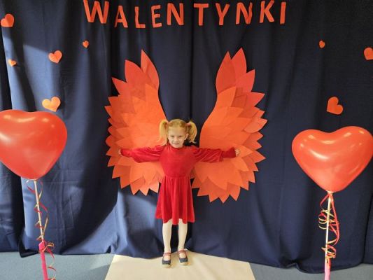 Grafika #51: 14.02.2024 Walentynkowy pokaz mody