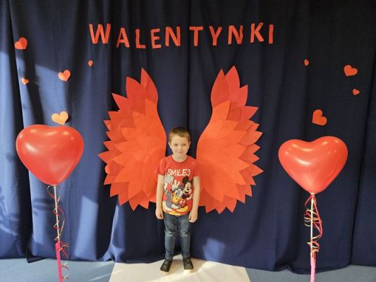 Grafika #57: 14.02.2024 Walentynkowy pokaz mody