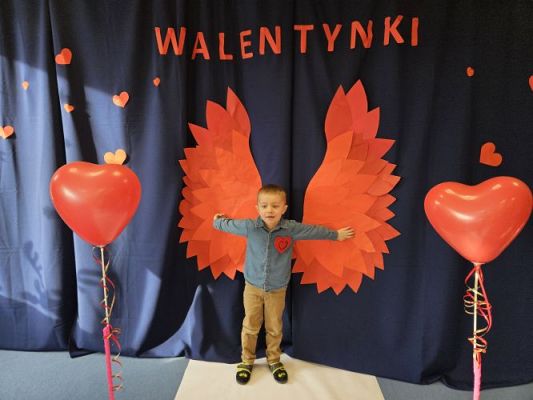 Grafika #60: 14.02.2024 Walentynkowy pokaz mody