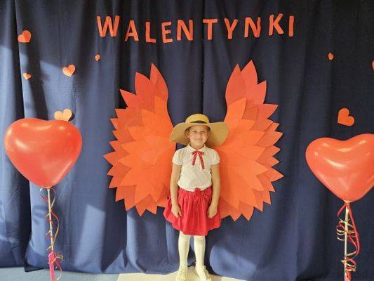 Grafika #87: 14.02.2024 Walentynkowy pokaz mody