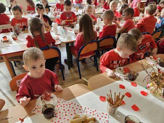 Grafika #80: 14.02.2024 Walentynki w przedszkolu