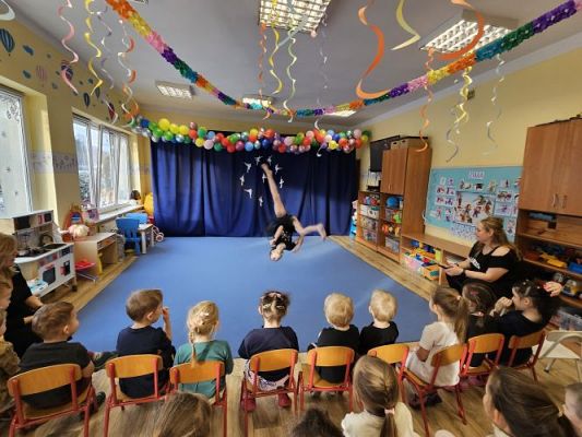 Grafika #28: 09.02.2024 Pokaz gimnastyki i akrobatyki