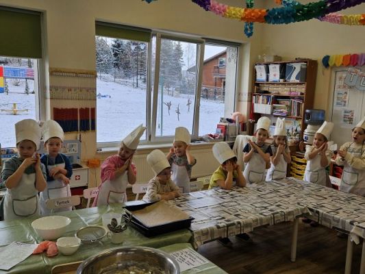 Grafika #40: 08.02.2024 Tłusty czwartek