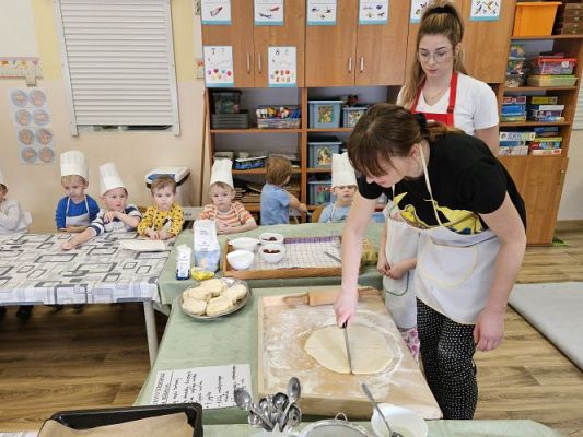 Grafika #48: 08.02.2024 Tłusty czwartek