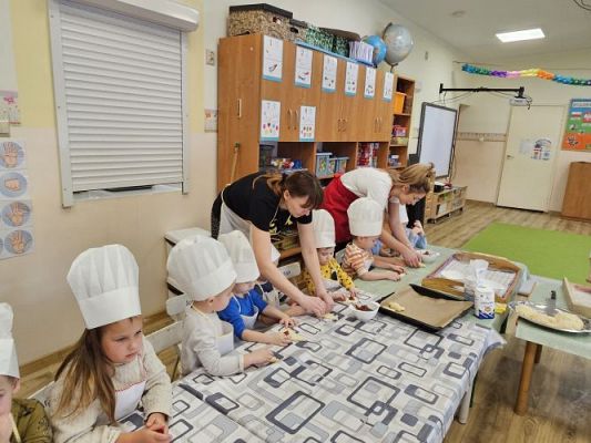 Grafika #54: 08.02.2024 Tłusty czwartek