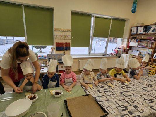 Grafika #56: 08.02.2024 Tłusty czwartek