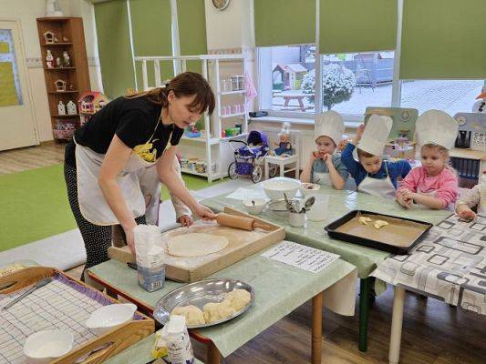 Grafika #61: 08.02.2024 Tłusty czwartek