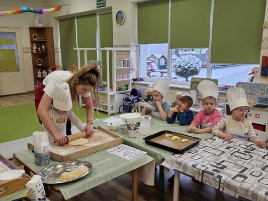 Grafika #63: 08.02.2024 Tłusty czwartek