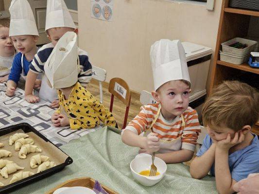 Grafika #70: 08.02.2024 Tłusty czwartek