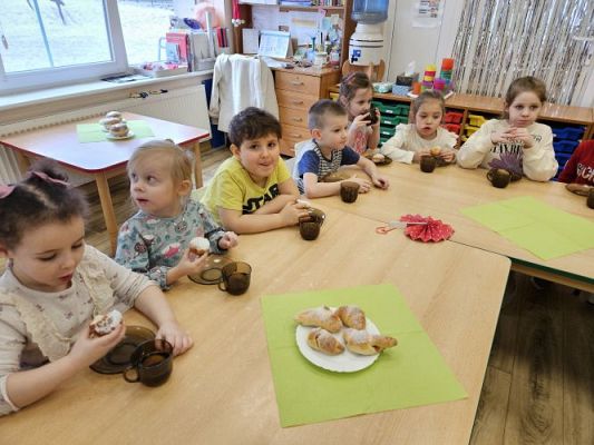 Grafika #87: 08.02.2024 Tłusty czwartek