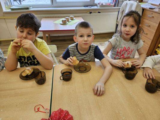 Grafika #96: 08.02.2024 Tłusty czwartek