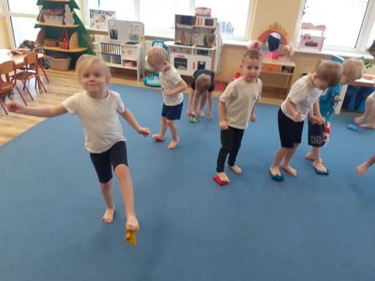 Grafika #12: 06.02.2024 Gimnastyka dla Smyka gr I