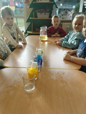 Grafika #38: 05.02.2024 Zabawy badawcze w gr I