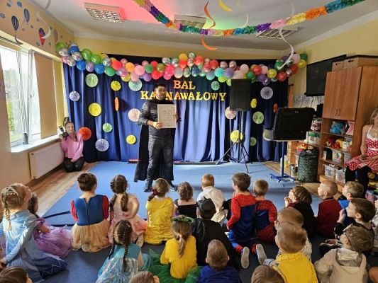 Grafika #2: 25.01.2024 Bal karnawałowy cz.II