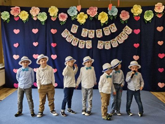 Grafika #28: 08.03.2024 Dzień Kobiet w naszym przedszkolu