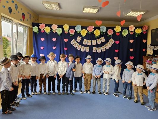 Grafika #57: 08.03.2024 Dzień Kobiet w naszym przedszkolu