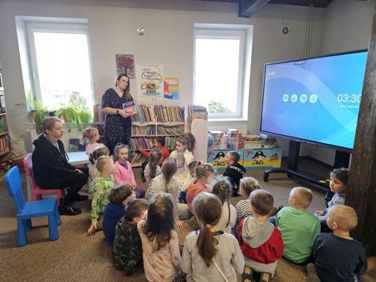 Grafika #1: 06.03.2024 Warsztaty edukacyjne "Nie bój żaby! Edukacja o płazach" - Gr III