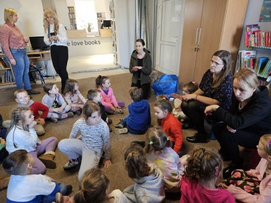 Grafika #4: 06.03.2024 Warsztaty edukacyjne "Nie bój żaby! Edukacja o płazach" - Gr III