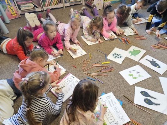 Grafika #17: 06.03.2024 Warsztaty edukacyjne "Nie bój żaby! Edukacja o płazach" - Gr III