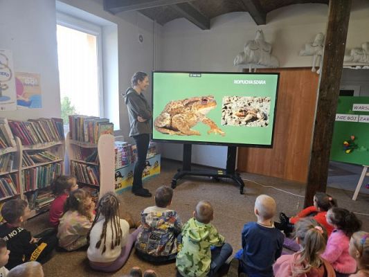 Grafika #33: 06.03.2024 Warsztaty edukacyjne "Nie bój żaby! Edukacja o płazach" - Gr III