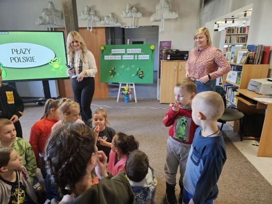 Grafika #50: 06.03.2024 Warsztaty edukacyjne "Nie bój żaby! Edukacja o płazach" - Gr III