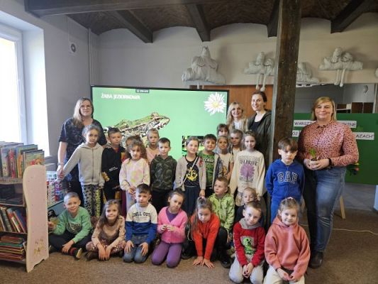 Grafika #60: 06.03.2024 Warsztaty edukacyjne "Nie bój żaby! Edukacja o płazach" - Gr III