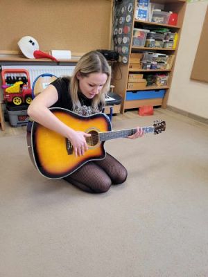 Grafika #21: 01.03.2024 Muzyka wokół nas