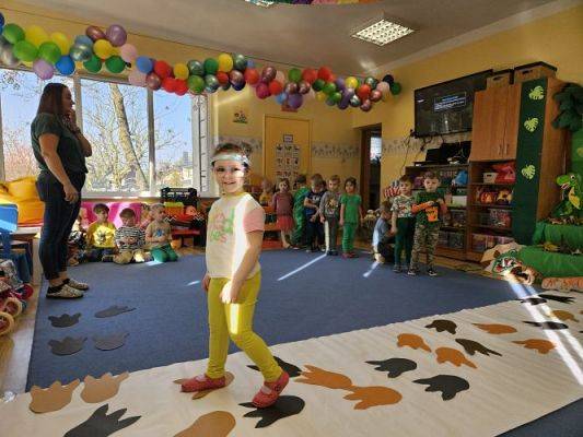 Grafika #13: 26.02.2024 Dzień Dinozaura - gr I