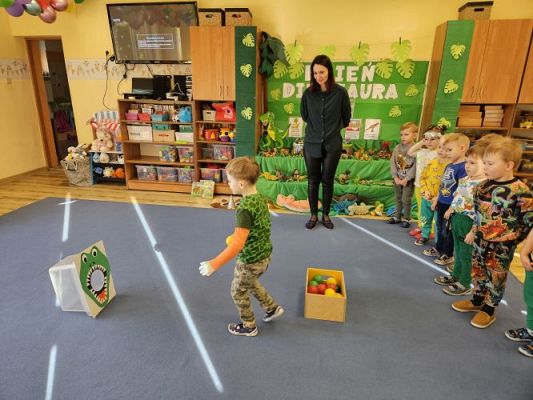 Grafika #20: 26.02.2024 Dzień Dinozaura - gr I