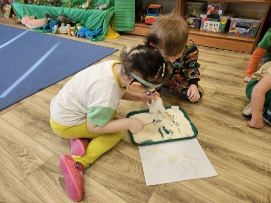 Grafika #47: 26.02.2024 Dzień Dinozaura - gr I