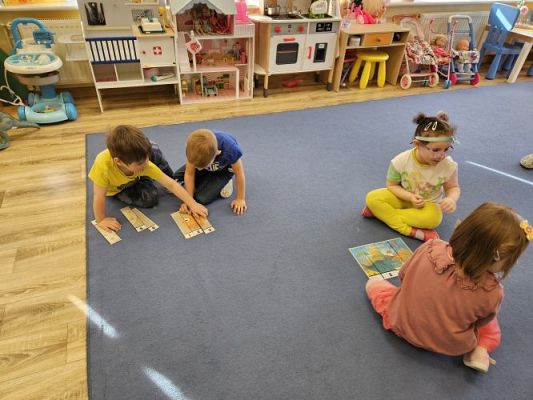 Grafika #61: 26.02.2024 Dzień Dinozaura - gr I