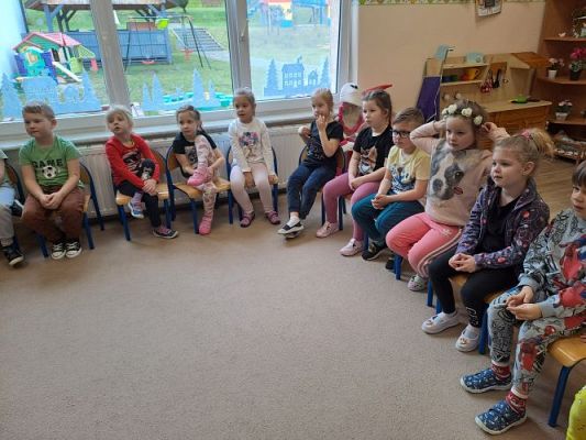 Grafika #1: 23.02.2024 Spotkanie z policjantem gr II