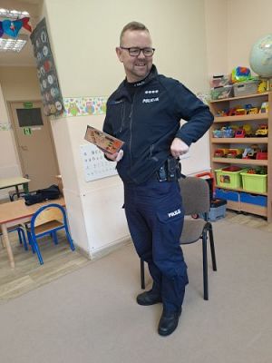 Grafika #3: 23.02.2024 Spotkanie z policjantem gr II