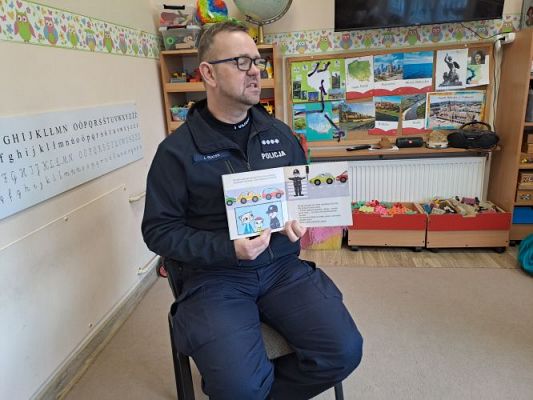 Grafika #5: 23.02.2024 Spotkanie z policjantem gr II